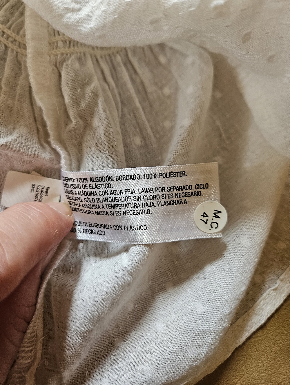 Universal Thread Small White Embroidered Boho Top - Picture 8 of 8